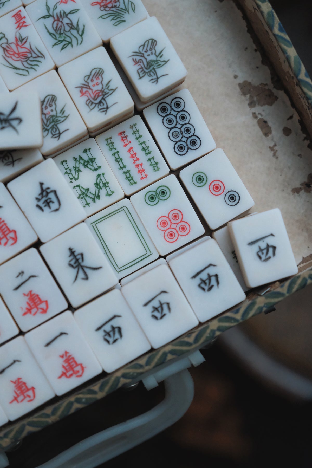 Vintage 1980s Hand-Carved Plastic and Bamboo Cantonese Mahjong Set