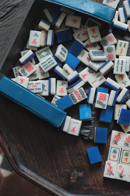 Vintage 1980s Sichuan Hand-Carved Plastic Mahjong Set