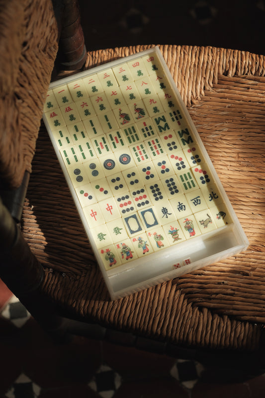 1970s Vintage Lathe-turned Machine-Engraved Figure Carved Mahjong Set