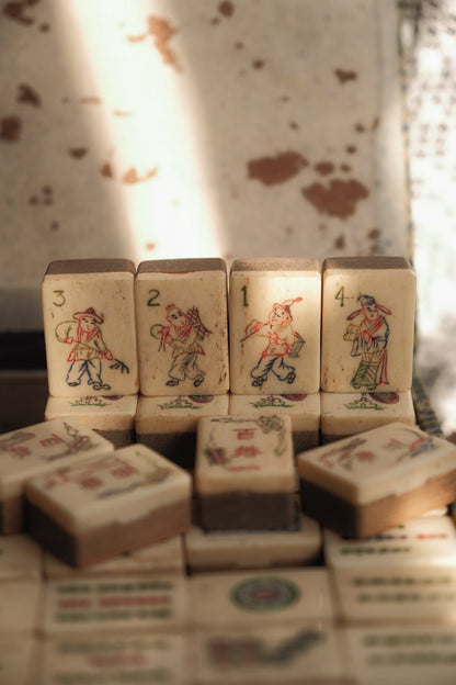 Vintage 1960s Hand-Carved Unique Iconography Flower Tiles Bone & Bamboo Mahjong