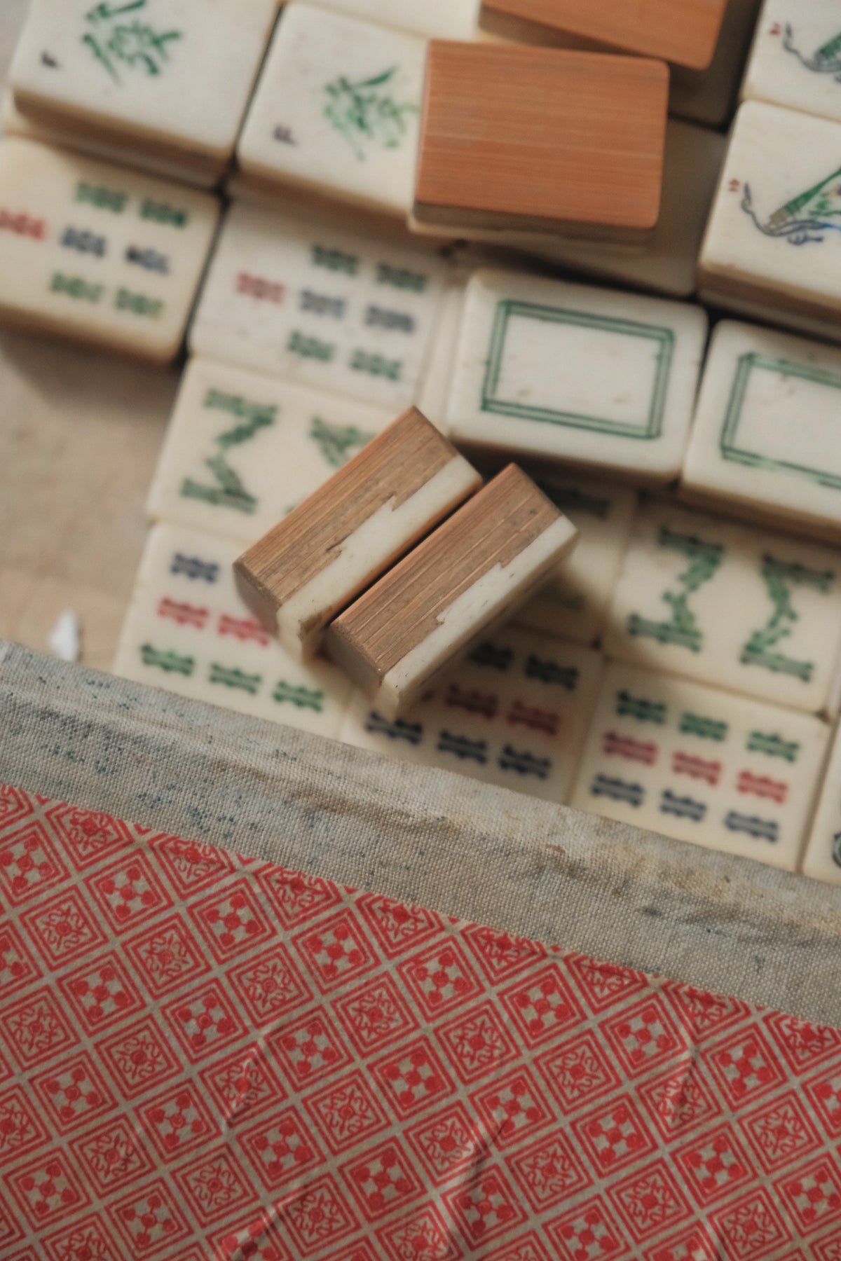 Vintage 1970s Hand-Carved Bone-and-Bamboo Mahjong Set