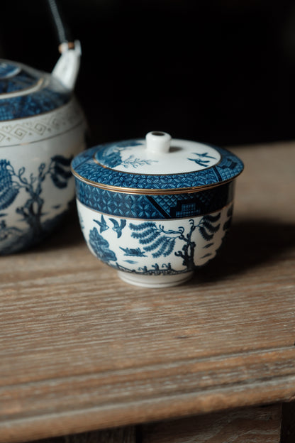 日本製NIKKO骨瓷青花柳樹付染描金茶壺連蓋杯
