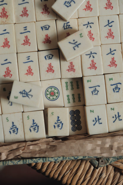 1960s Hand-Carved Bamboo-Backed Mahjong Set with Cat/Flower Tile Style