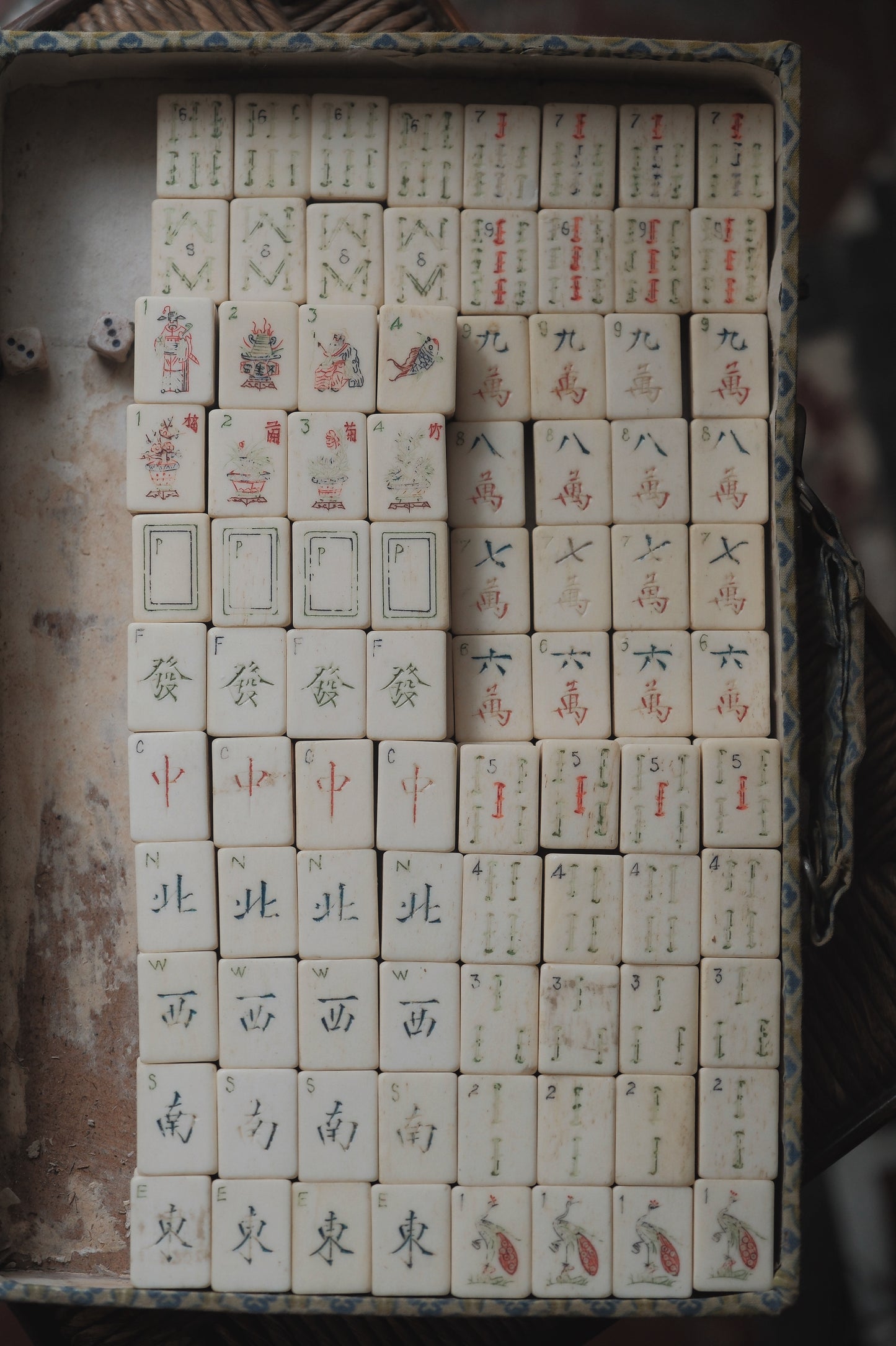 1960s Hand-Carved Bamboo-Backed Bone Mahjong Set