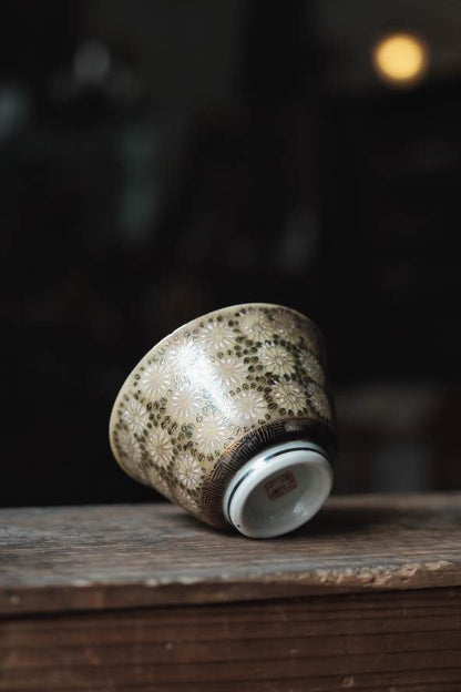 日本九谷燒手繪金調百花不落地茶杯（140ml）