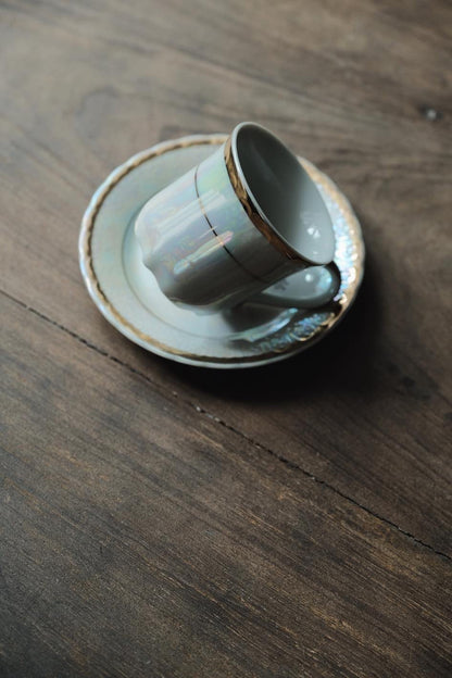 日本製·珍珠釉描金浮雕紋杯碟(140ml)