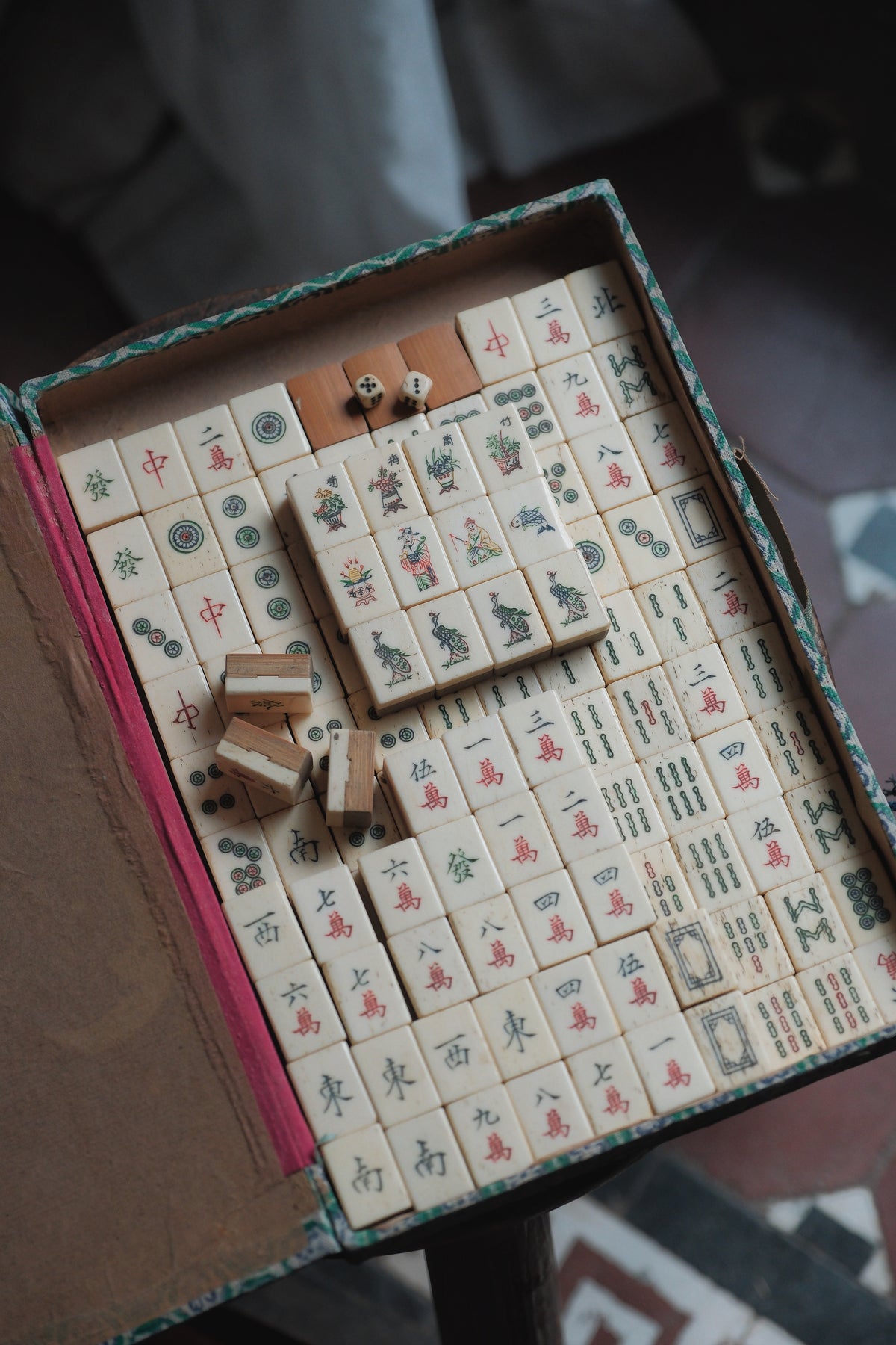 Vintage 1960s Hand-Carved Bamboo and Bone Mahjong Set