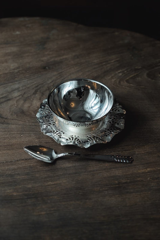 日本製· 銀仕上鏤空花碗碟連不鏽鋼匙羹