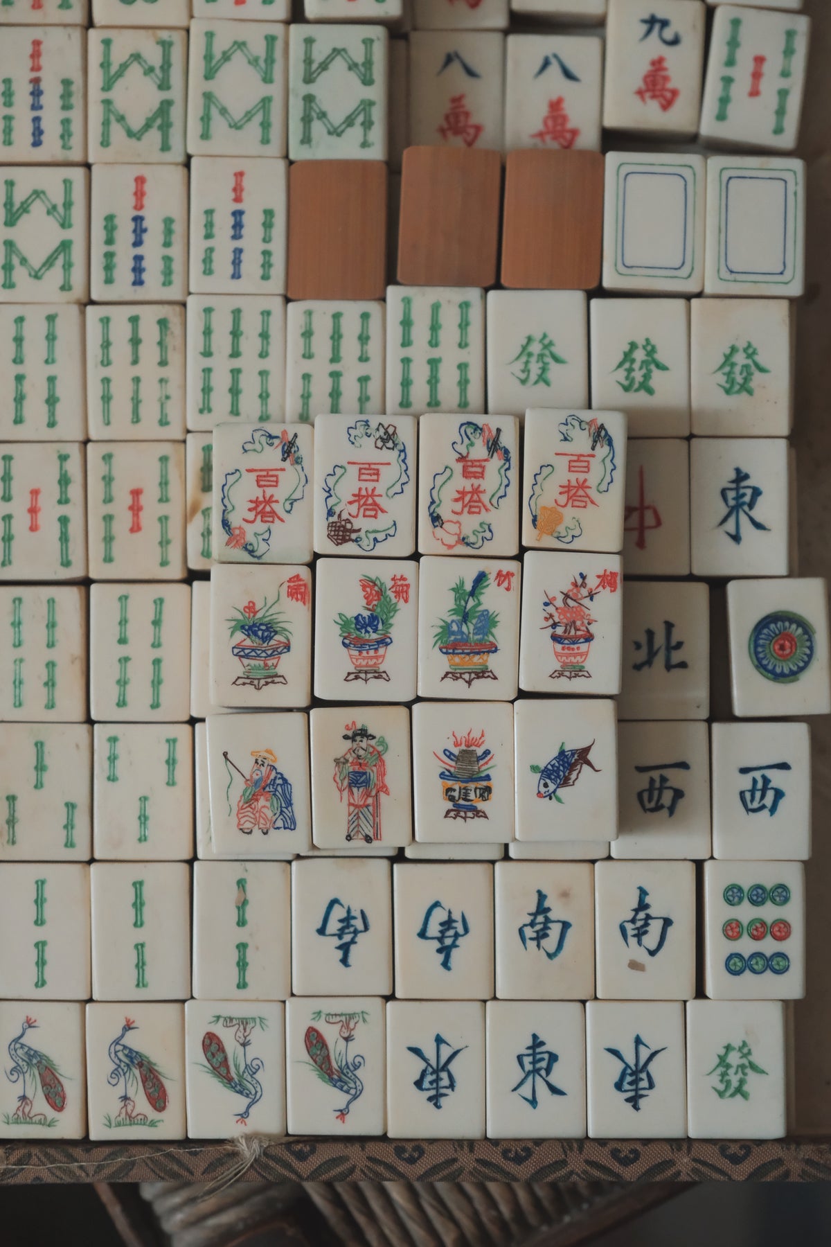 Vintage 1960s Hand-Carved Bamboo and Bone Mahjong Set