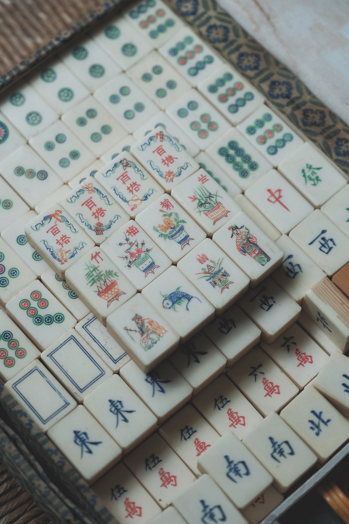 Vintage 1960s Hand-Carved Bamboo and Bone Mahjong Set