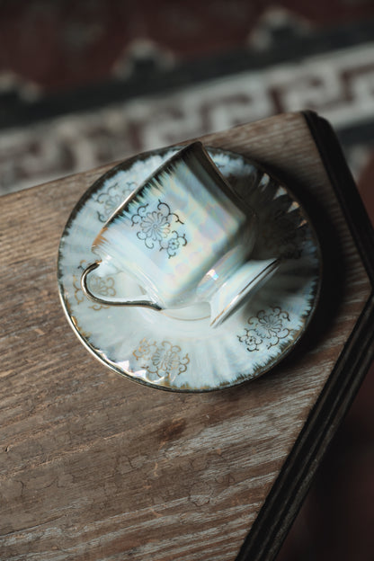 ($230)日本製·高足貝殼釉浮雕描金花茶紅茶杯(180ml)