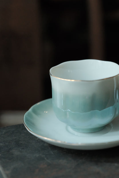 日本製·珍珠湖水藍色釉骨瓷咖啡杯(140ml)