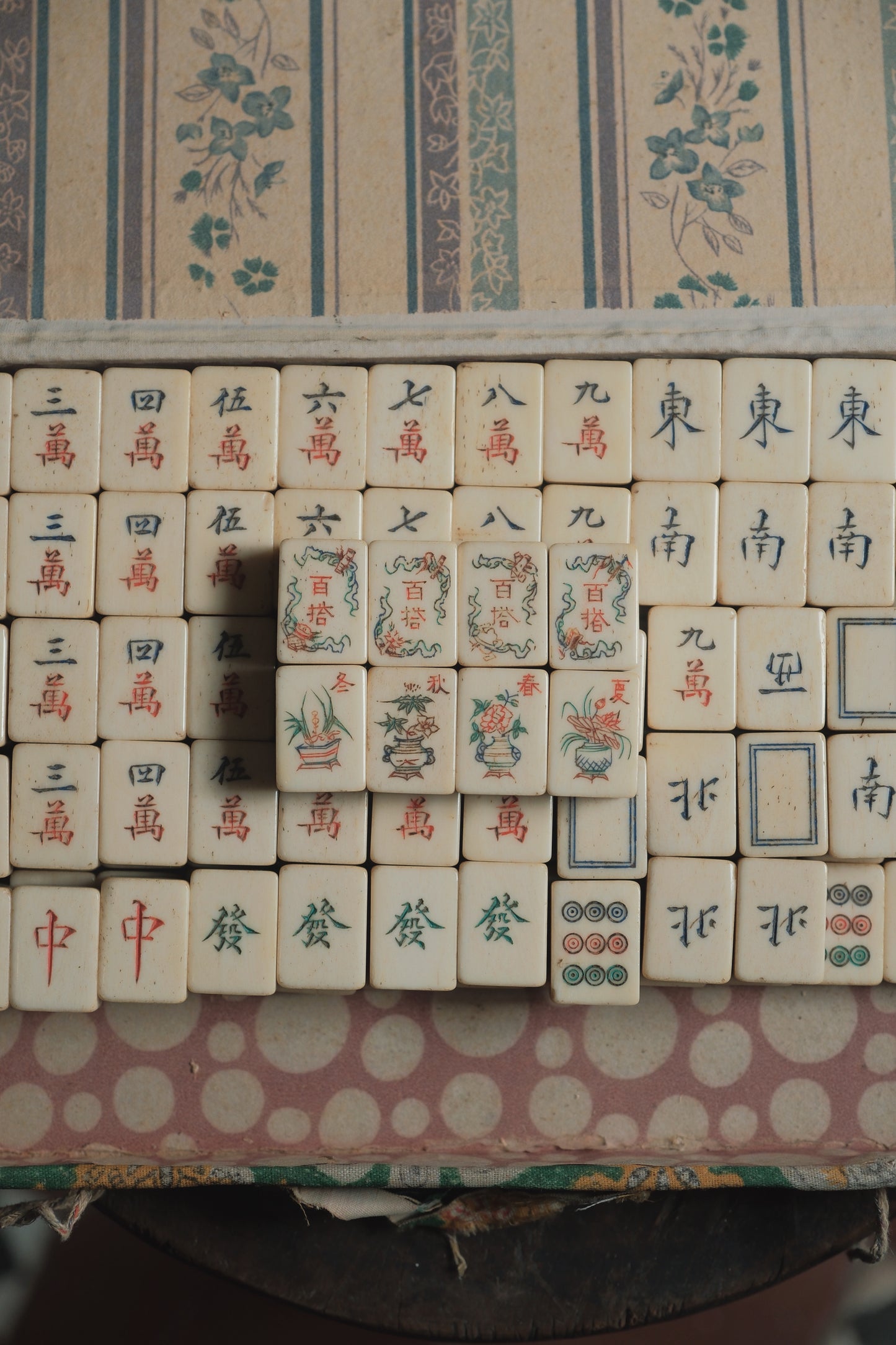 Vintage 1960s Hand-Carved Bamboo and Bone Mahjong Set