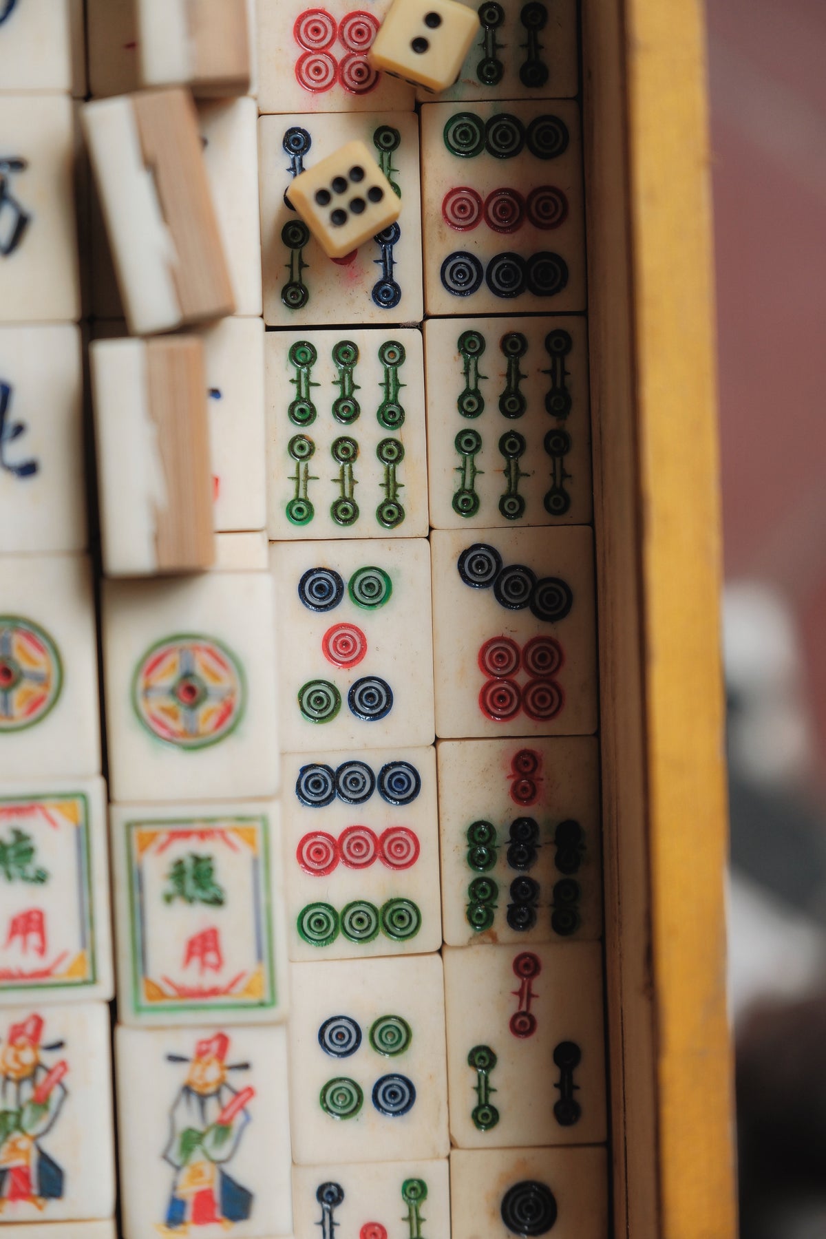 Vintage 1970s Hand-Carved Bone-and-Bamboo Mahjong Set