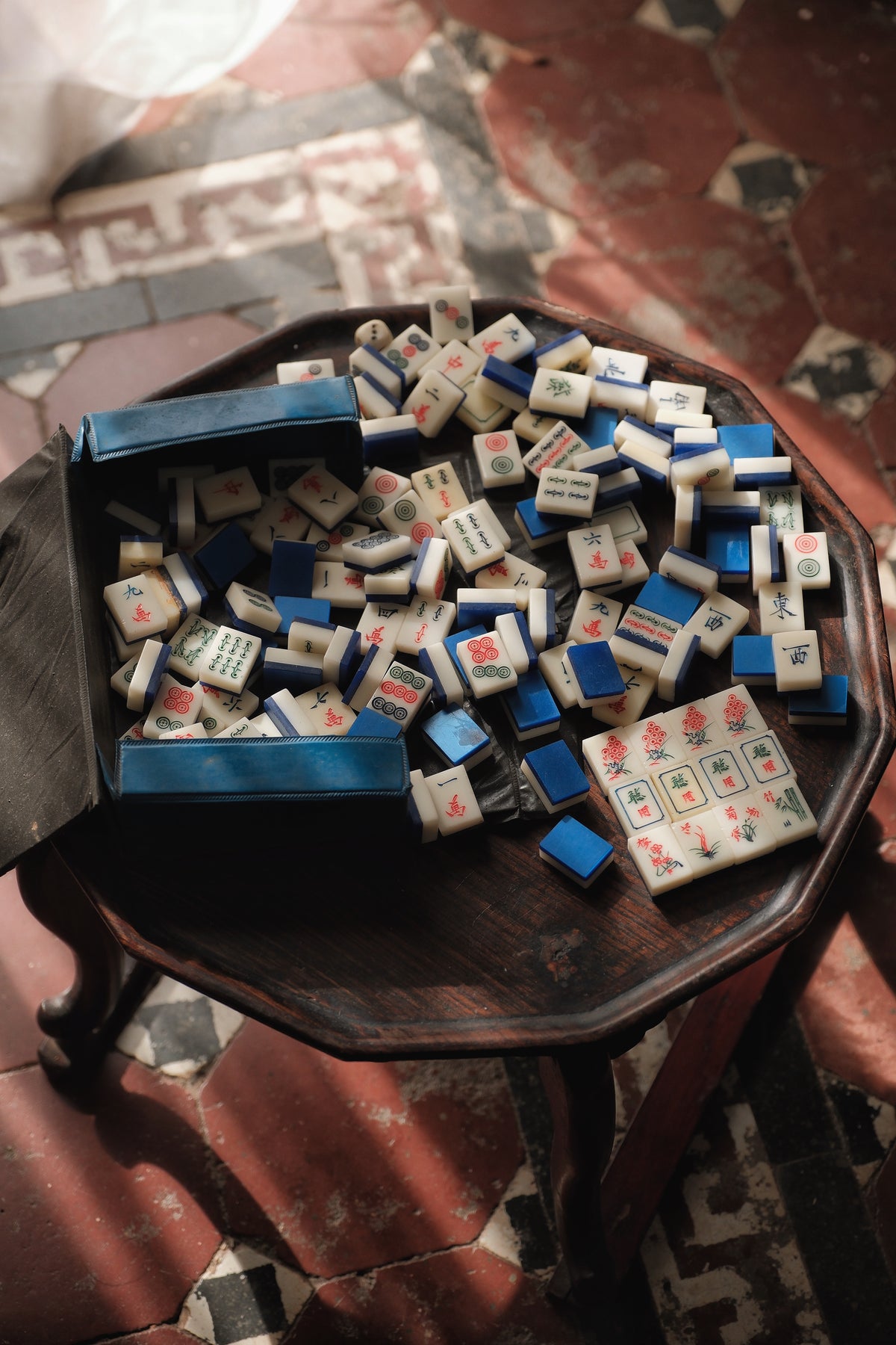 Vintage 1980s Sichuan Hand-Carved Plastic Mahjong Set