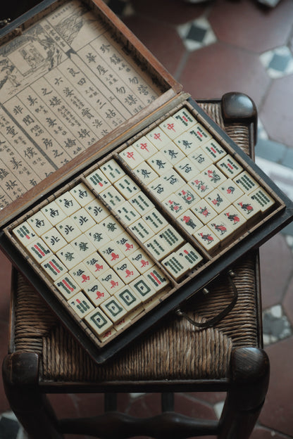 1980s Machine-Carved and Hand-Painted Faux-Ivory Bamboo-Backed Mahjong Set with Cat Tiles