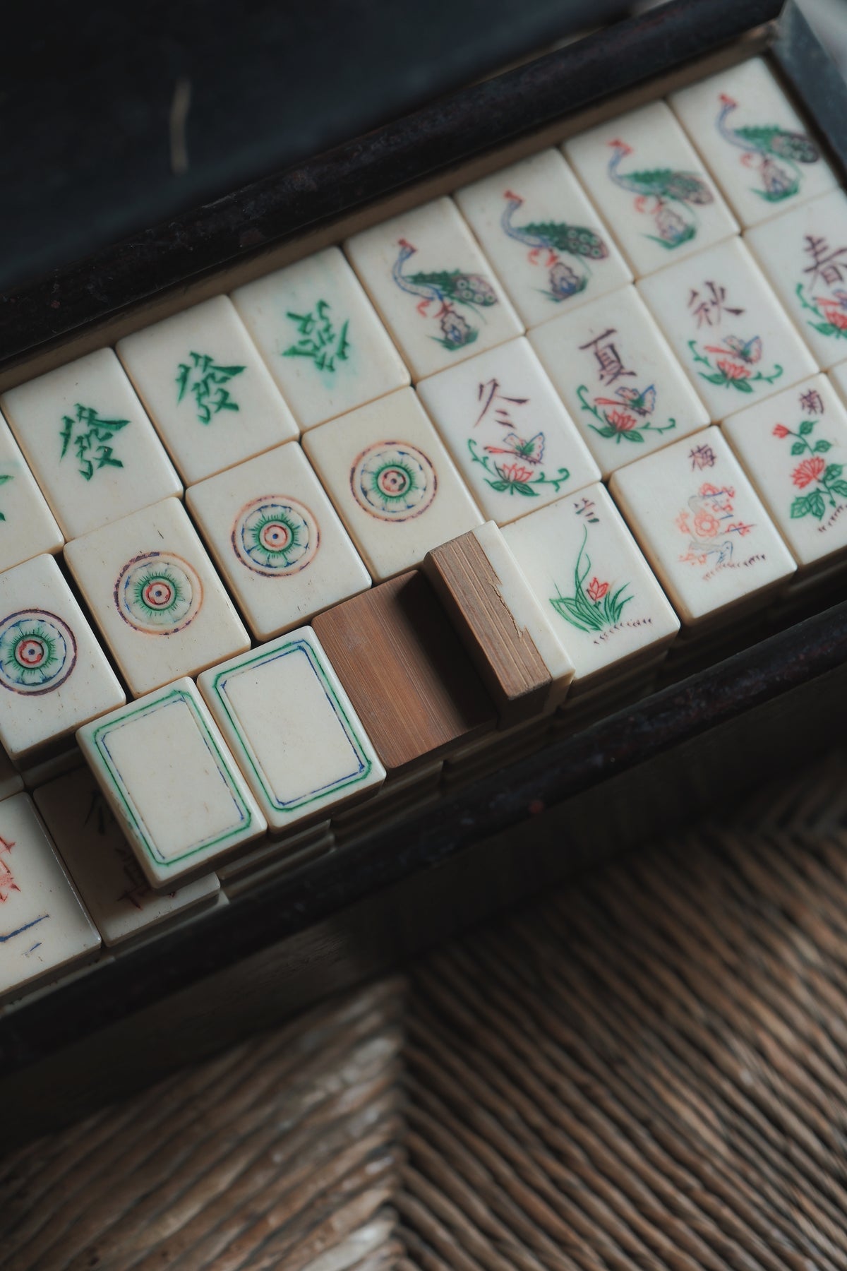 Vintage 1960s Hand-carved bone and bamboo inlaid mahjong set