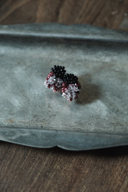 日本玻璃珠耳環鈦耳針 | 316醫療
鋼/螺旋耳夾 |