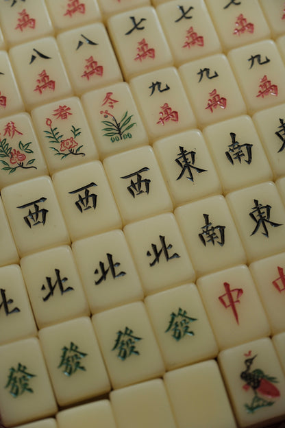 人手雕刻•密胺小型手雕刻麻雀連原裝盒