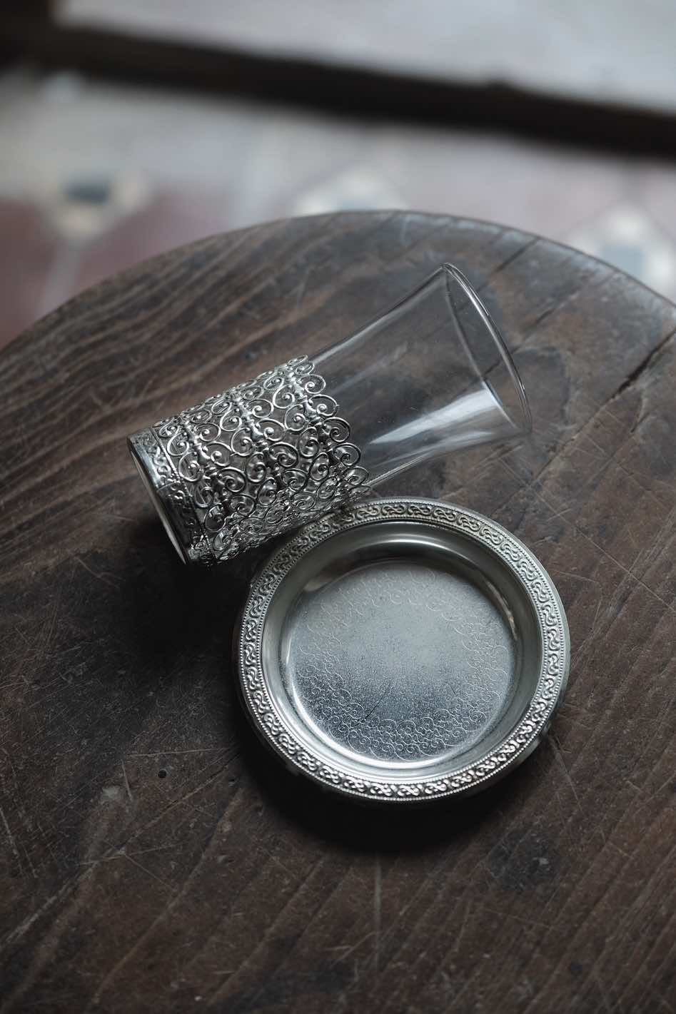 ($140)日本製· 鏤空金屬細型啤酒玻璃杯連碟（120ml）