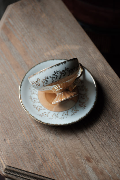 日本製·高足貝殼釉描金花卉茶杯(200ml)