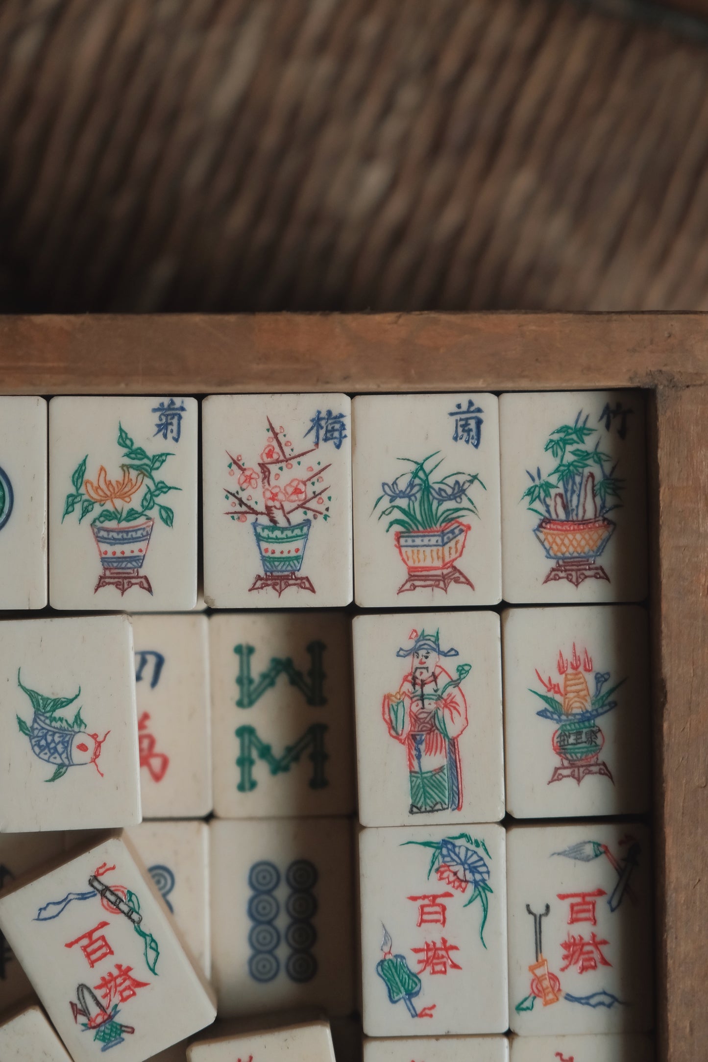 Vintage 1960s Hand-Carved Bamboo and Bone Mahjong Set