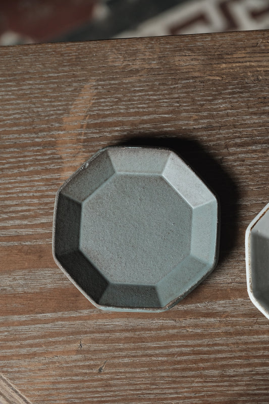 ($80)日本製•美濃燒平盤小皿全新品