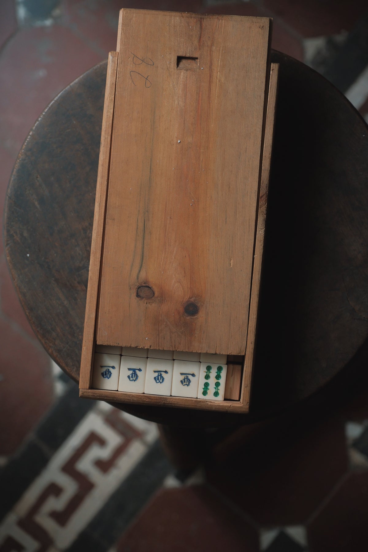 Vintage 1970s Bamboo-Backed Hand-Carved Sichuan style figure tile mahjong set.
