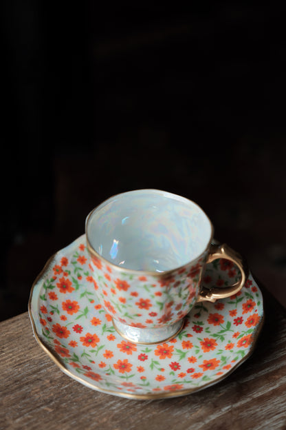 日本製·Sango高足滿花貝殼釉浮雕描金茶杯(170ml)