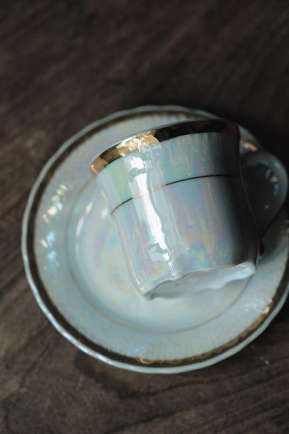 日本製·珍珠釉描金浮雕紋杯碟(140ml)