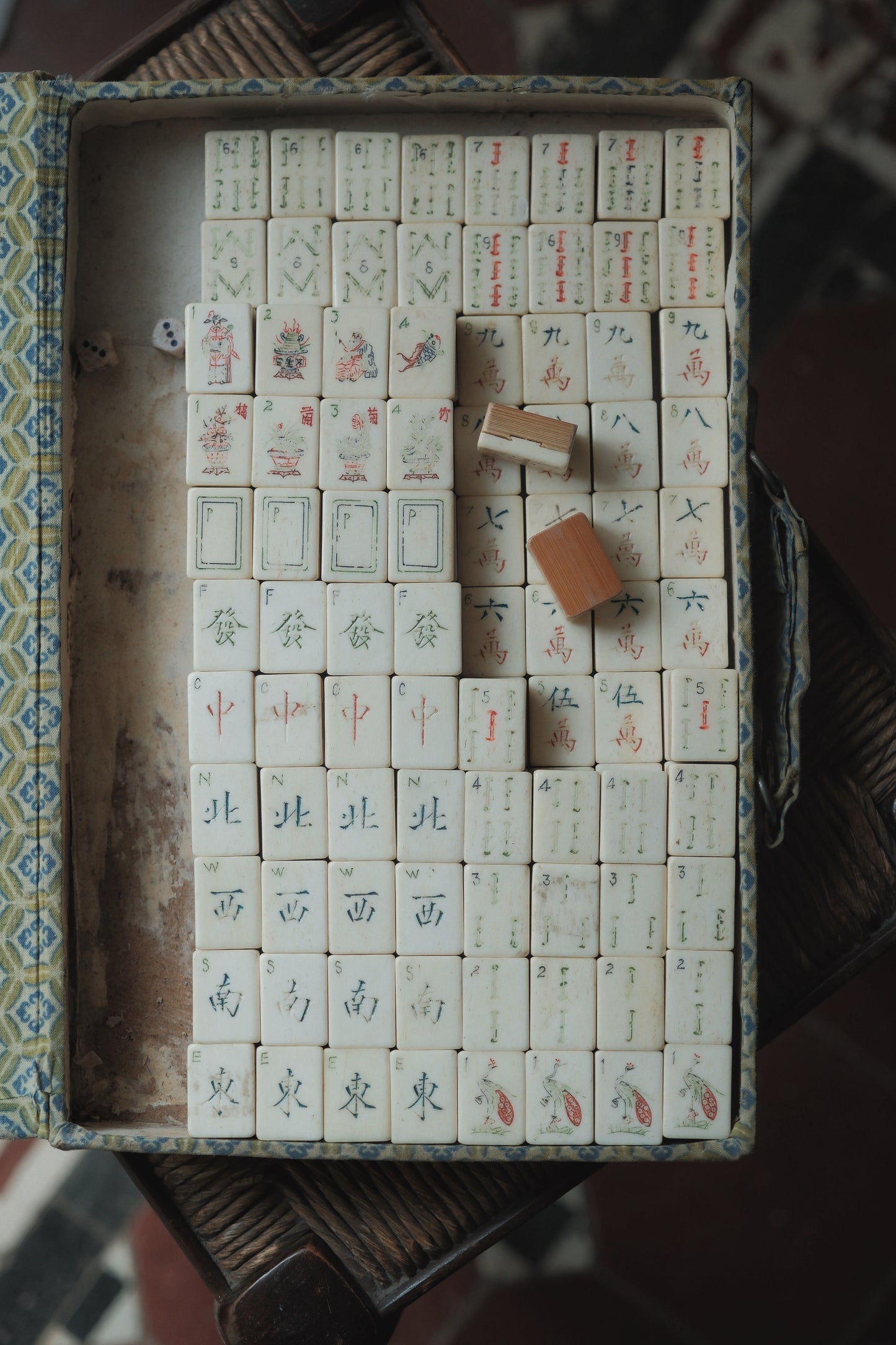 1960s Hand-Carved Bamboo-Backed Bone Mahjong Set