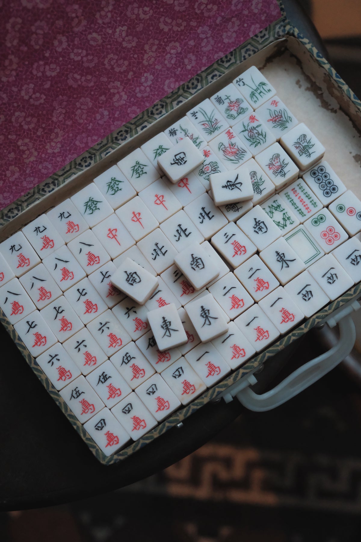 Vintage 1980s Hand-Carved Plastic and Bamboo Cantonese Mahjong Set