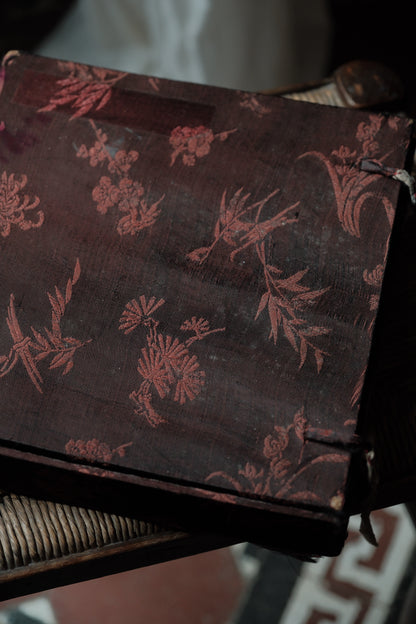 黑色電木人機雕刻麻雀連紙盒