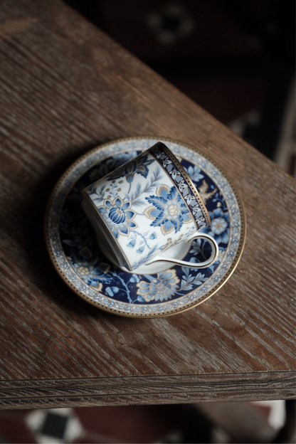 日本製嗚海NARUMI 滿繪花卉描金骨瓷杯連碟(190ml)