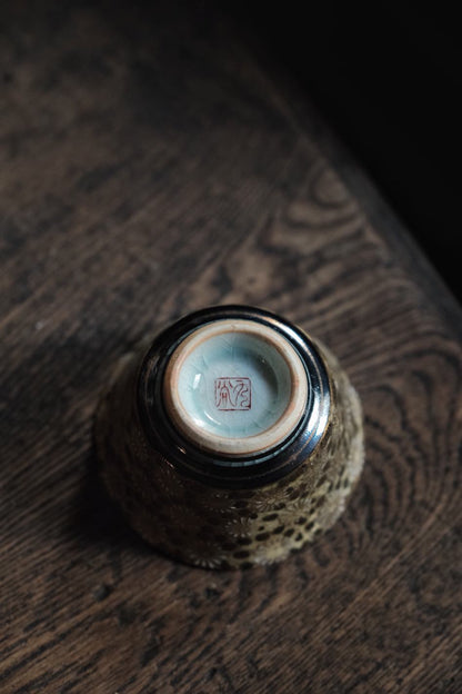 日本九谷燒手繪金調百花不落地茶杯（90ml）