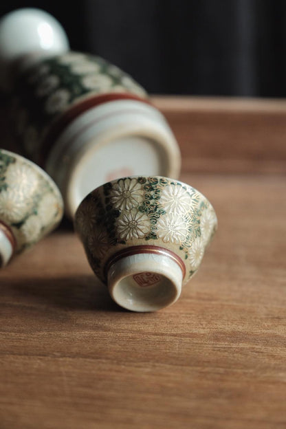 日本九谷燒手繪金彩菊驚點白粒清酒杯連酒瓶