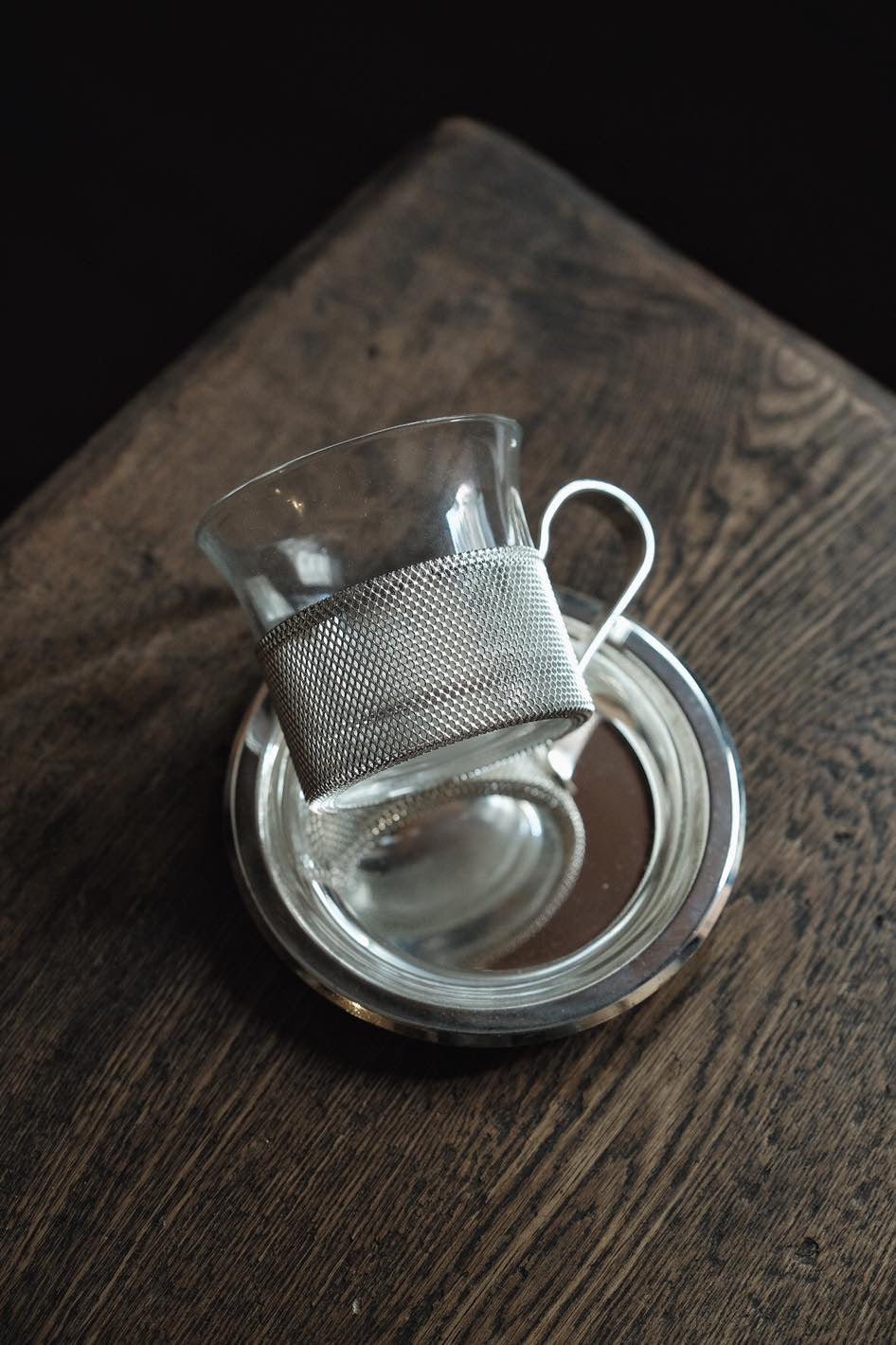 日本製· 鏤空金屬花玻璃咖啡杯一套（160ml）