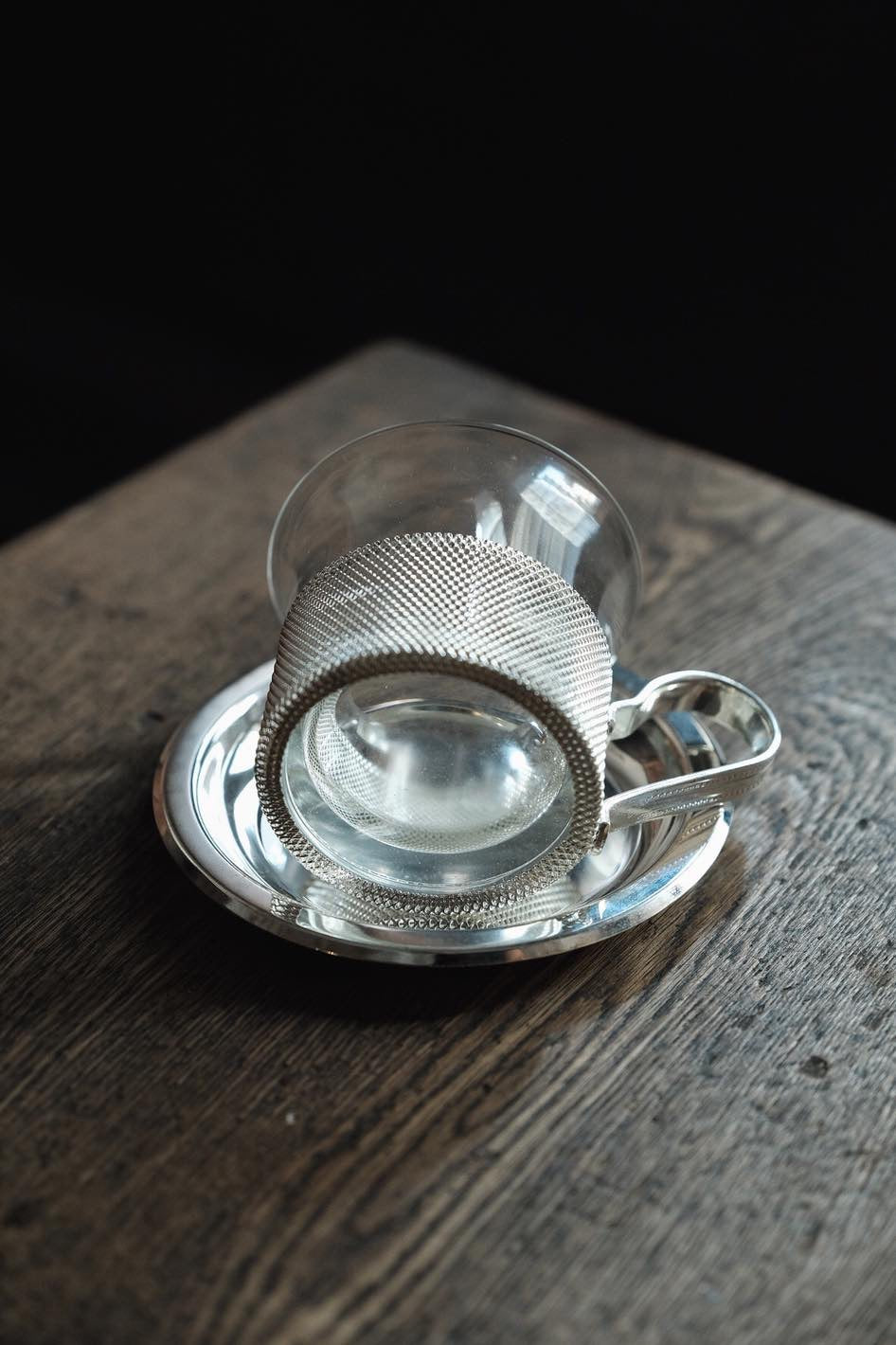 日本製· 鏤空金屬花玻璃咖啡杯一套（160ml）